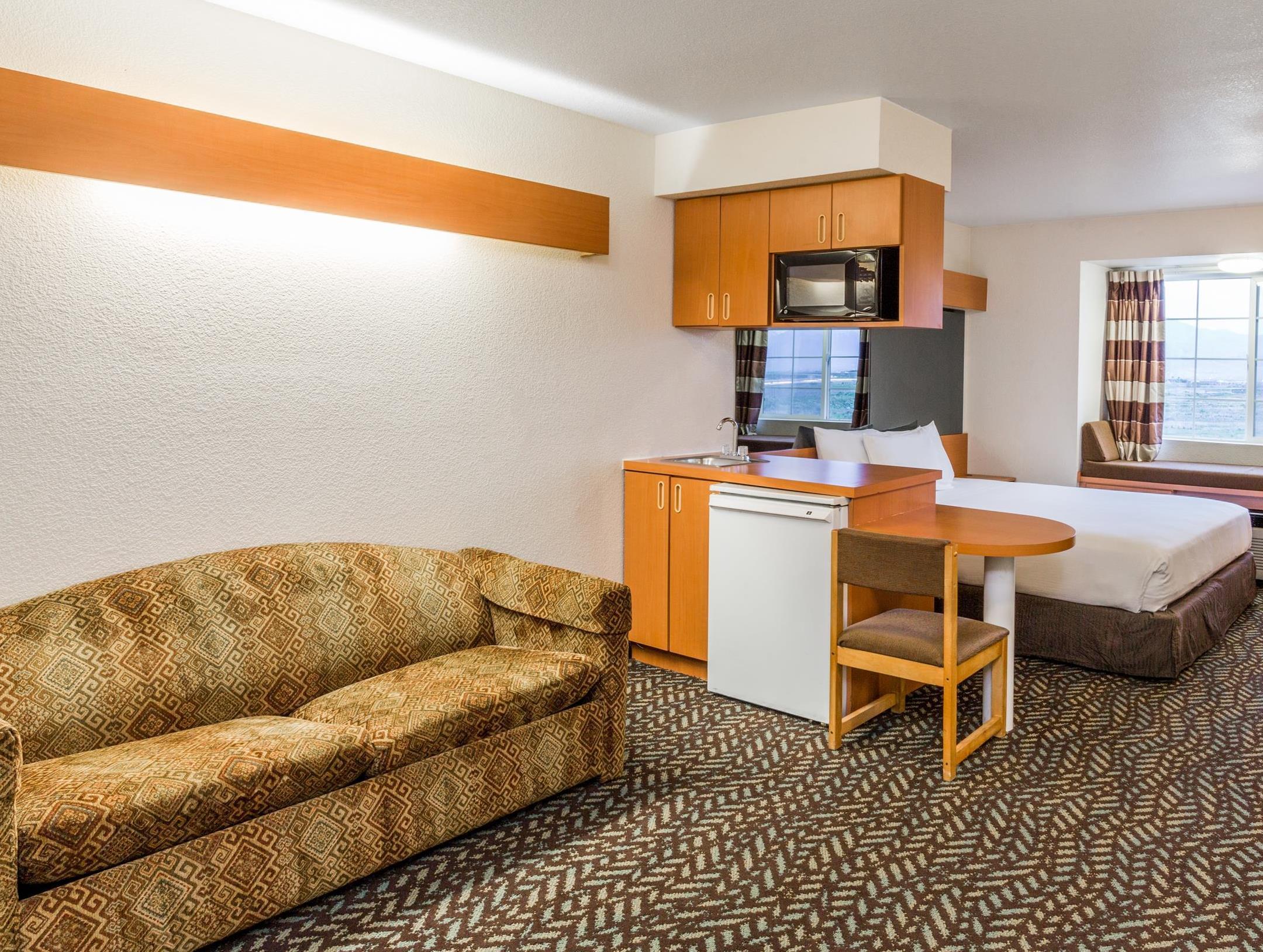 Microtel Inn & Suites By Wyndham Salt Lake City Airport Buitenkant foto