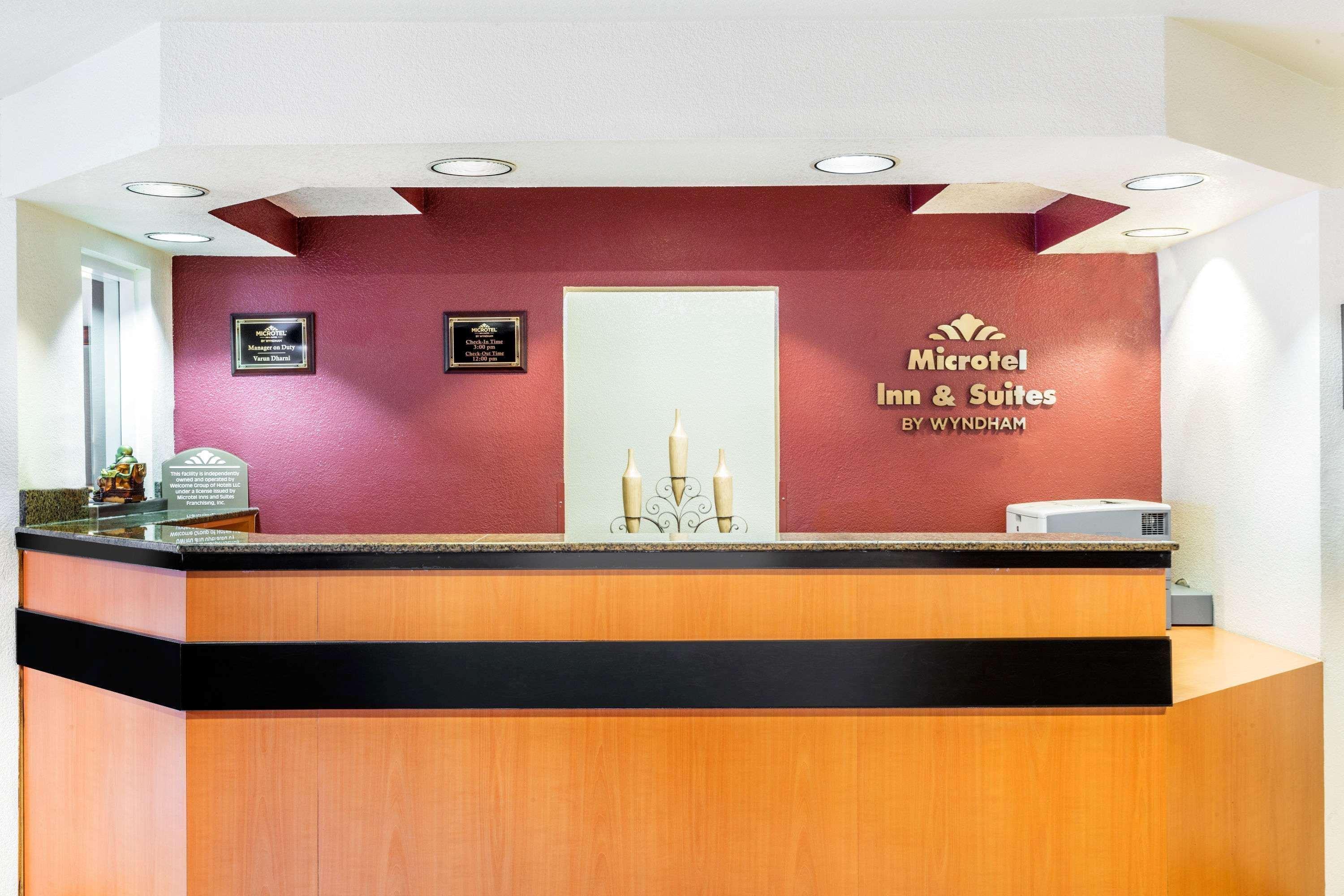 Microtel Inn & Suites By Wyndham Salt Lake City Airport Buitenkant foto