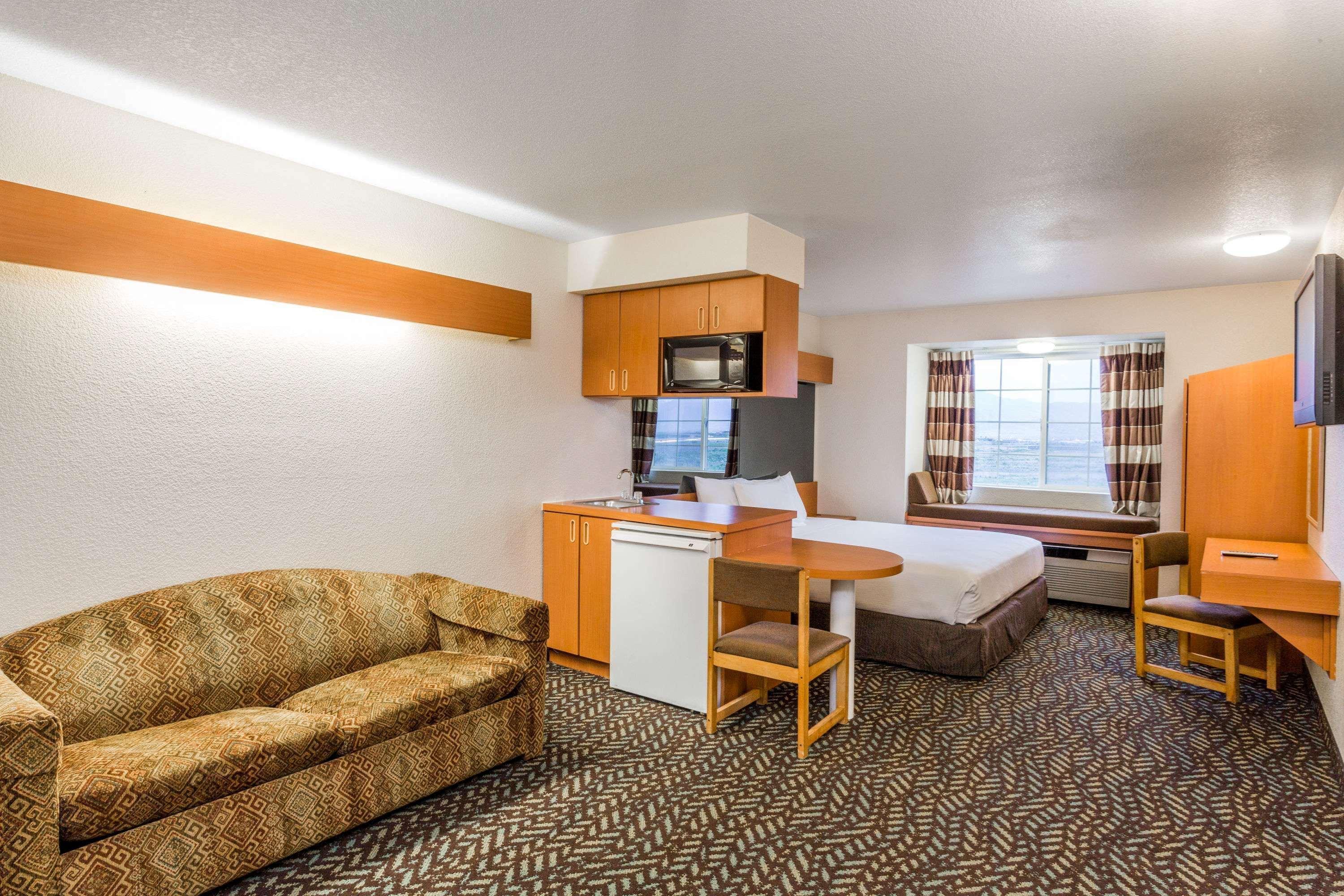 Microtel Inn & Suites By Wyndham Salt Lake City Airport Buitenkant foto